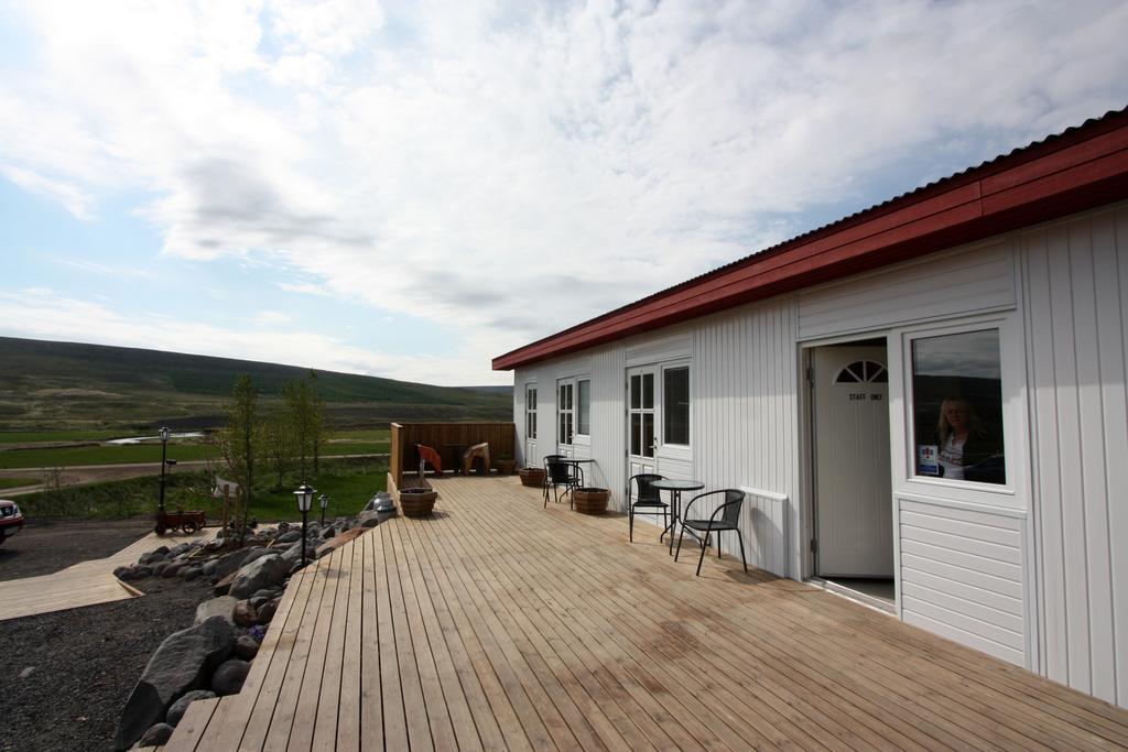 Guesthouse Storu-Laugar Laugar  Exterior photo